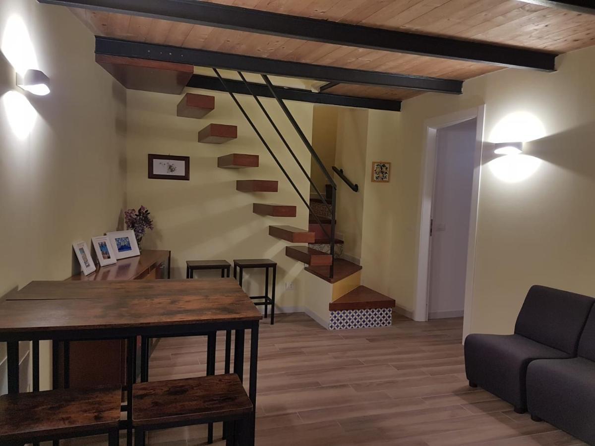 Rega Holiday House Napoli Exterior foto