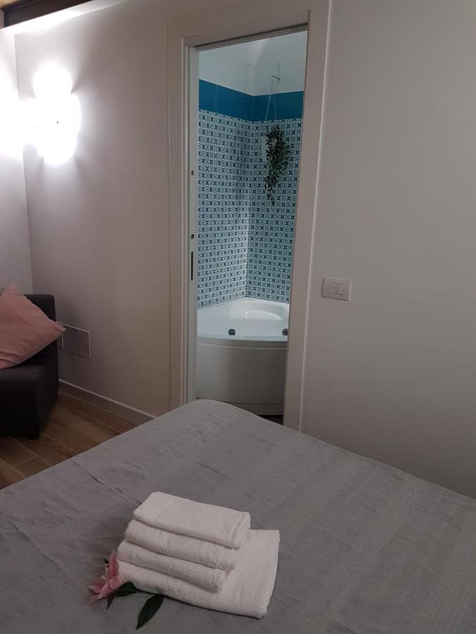 Rega Holiday House Napoli Exterior foto