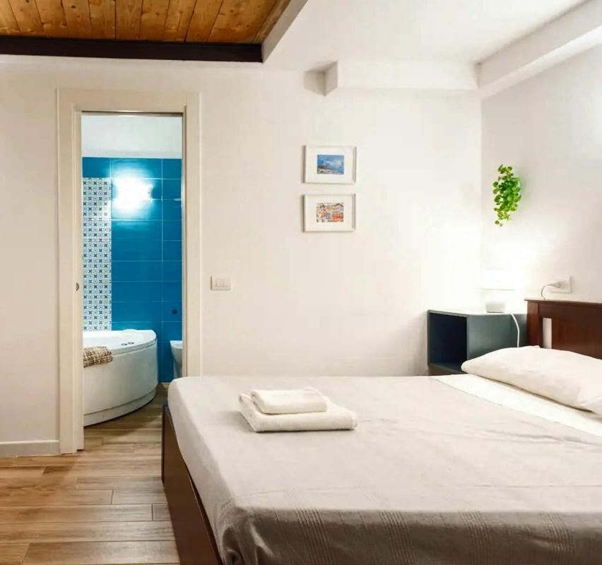 Rega Holiday House Napoli Exterior foto