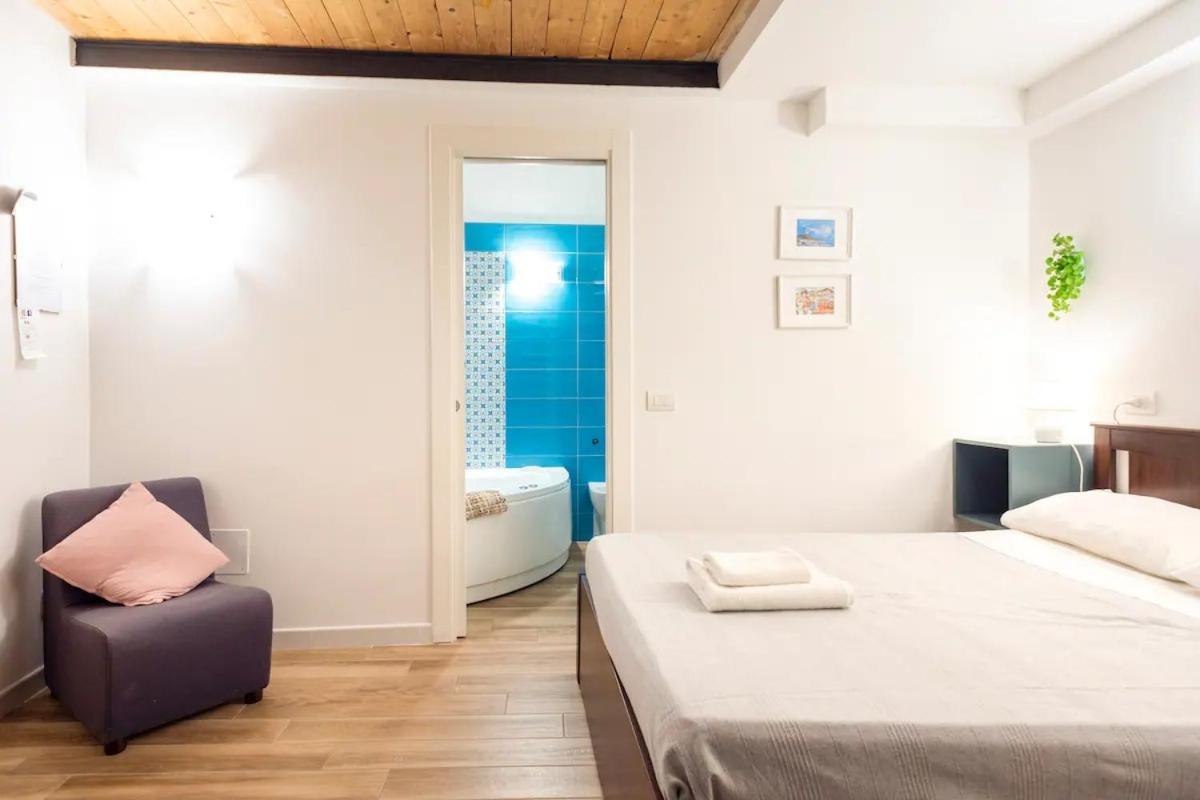 Rega Holiday House Napoli Exterior foto